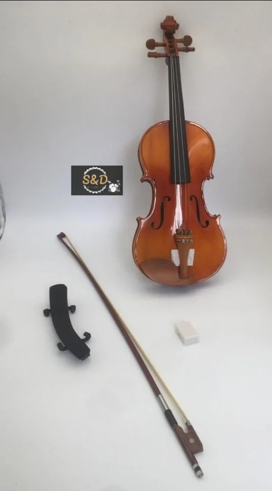 4/4 Mapple Leaf Wooden Violin