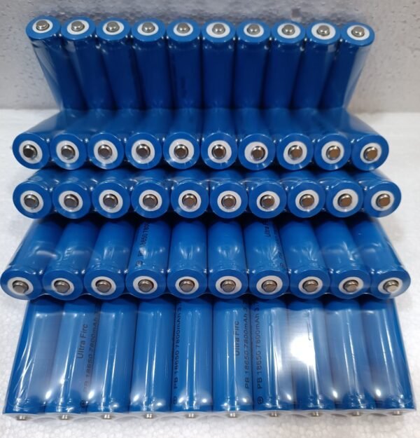 Lithium Ion Cylindrical Battery 3.7V - 18650 Cell (2600mAh)